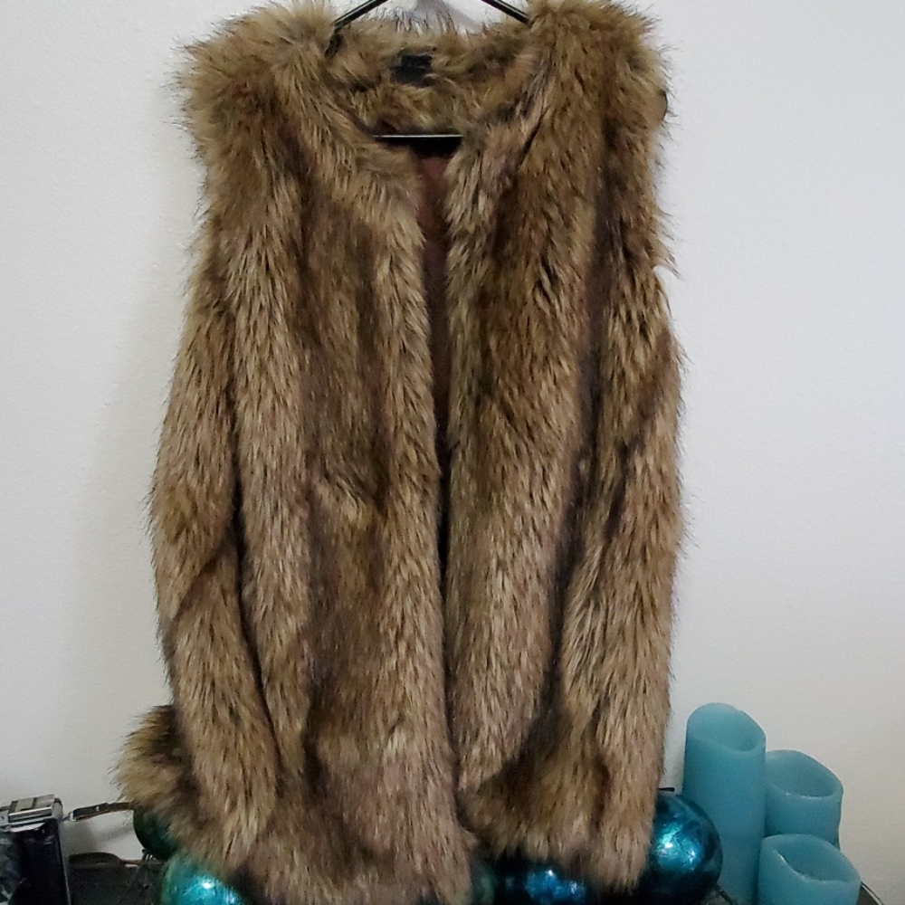 Steve madden Fur vest